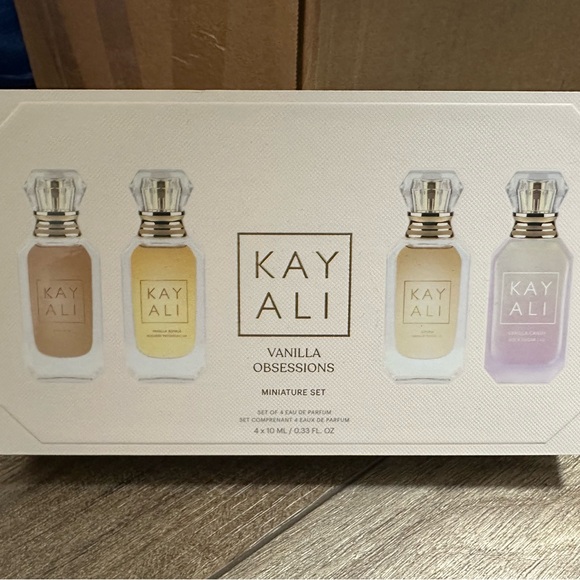 KAYALI Mini Perfume Set - Picture 2 of 5